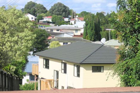 Photo of property in 34f Forest Hill Road, Henderson, Auckland, 0612