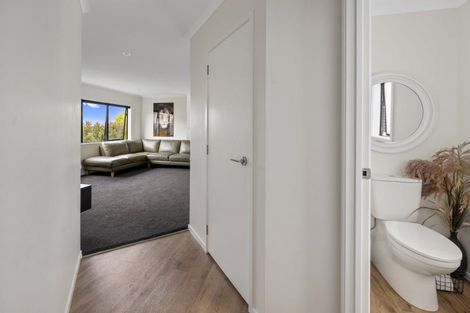 Photo of property in 45 Kent Terrace, Taradale, Napier, 4112