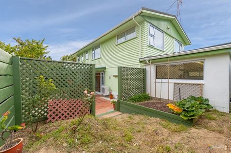 Photo of property in 15 Maple Grove, Maungaraki, Lower Hutt, 5010