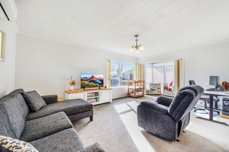 Photo of property in 5b Cascade Place, Chartwell, Hamilton, 3210