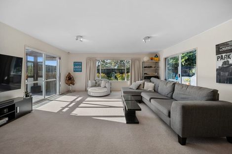 Photo of property in 1/7 Camden Place, Papatoetoe, Auckland, 2025