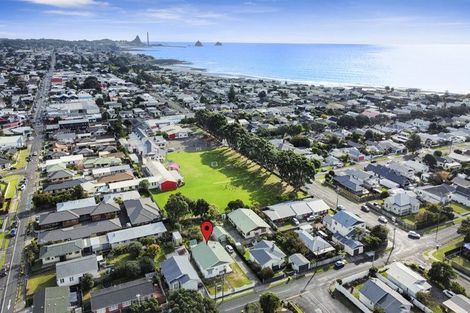 Photo of property in 62 Record Street, Fitzroy, New Plymouth, 4312