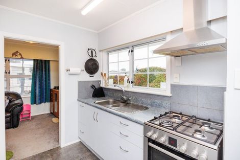 Photo of property in 7 Fox Place, Cloverlea, Palmerston North, 4412