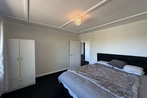 Photo of property in 8 Thomson Street, Green Island, Dunedin, 9018