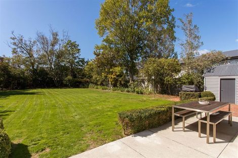 Photo of property in 54 Fendalton Road, Fendalton, Christchurch, 8014