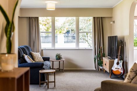 Photo of property in 7 Reid Road, Wainuiomata, Lower Hutt, 5014