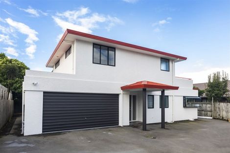 Photo of property in 122b Yaldhurst Road, Sockburn, Christchurch, 8042