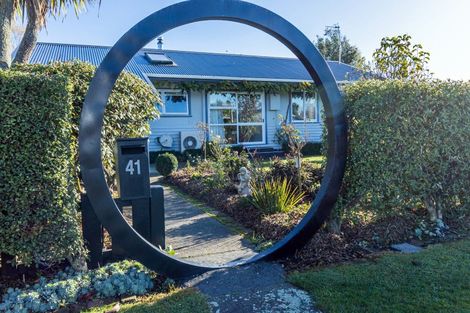 Photo of property in 41 Campbell Street, Geraldine, 7930