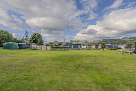 Photo of property in 13 Admiral Drive, Cooks Beach, Whitianga, 3591