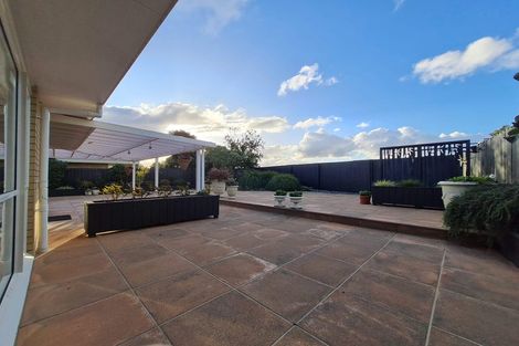 Photo of property in 15 Keppoch Court, Dannemora, Auckland, 2016