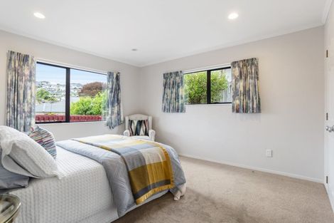 Photo of property in 74 Velma Road, Hillcrest, Auckland, 0627