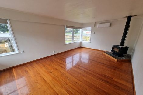 Photo of property in 2/523 Weymouth Road, Weymouth, Auckland, 2103