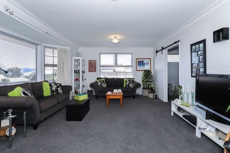 Photo of property in 96 Kimihia Road, Huntly, 3700