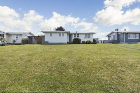 Photo of property in 9 Aotea Crescent, Tokoroa, 3420