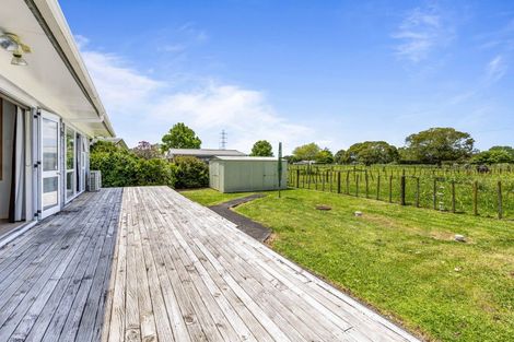 Photo of property in 113 Boord Crescent, Kumeu, 0891