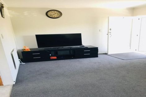 Photo of property in 2/27 Akehurst Avenue, New Lynn, Auckland, 0600