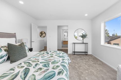 Photo of property in 3/35 John Court Street, Birkenhead, Auckland, 0626