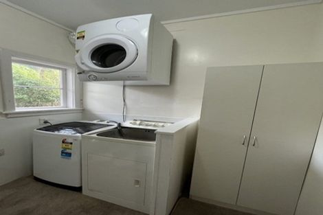 Photo of property in 75 Chamberlain Road, Karori, Wellington, 6012