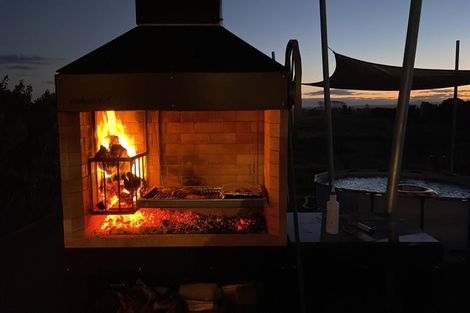 Photo of property in 188 Pukehina Parade, Pukehina, 3189