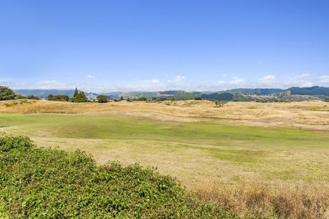 Photo of property in 87 Golf Road, Paraparaumu Beach, Paraparaumu, 5032