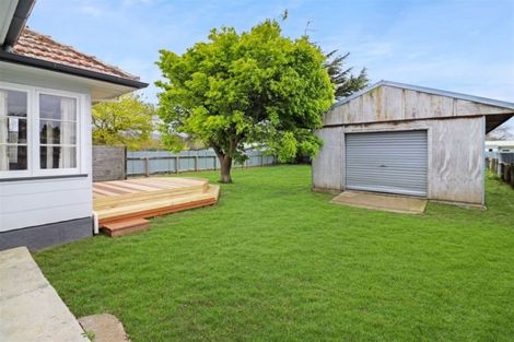 Photo of property in 10 Victor Street, Dannevirke, 4930