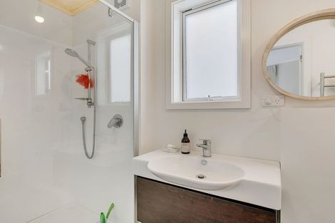 Photo of property in 4 Stephen Street, Tawa, Wellington, 5028