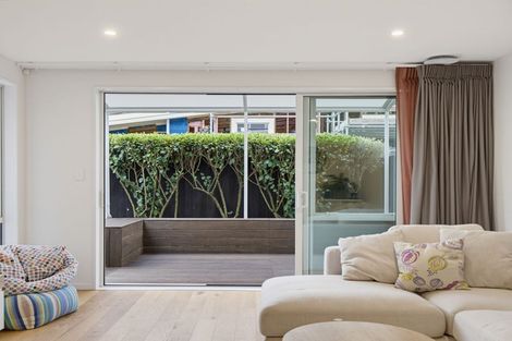 Photo of property in 3/24 Eversleigh Street, St Albans, Christchurch, 8014