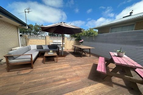 Photo of property in 64 Keppel Street, New Brighton, Christchurch, 8083