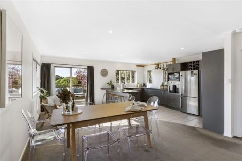 Photo of property in 61 Verbena Road, Birkdale, Auckland, 0626