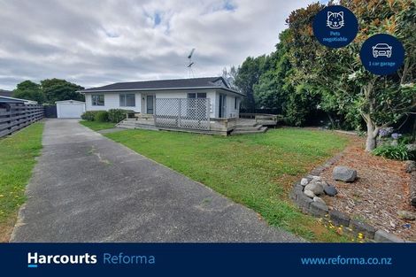 Photo of property in 12 Lipton Grove, Opaheke, Papakura, 2113