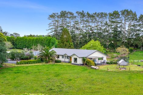 Photo of property in 90 Fahey Road, Bombay, 2675