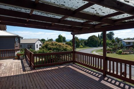 Photo of property in 41 Tumene Drive, Owhata, Rotorua, 3010