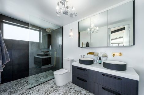 Photo of property in 160 Upton Street, Wanaka, 9305