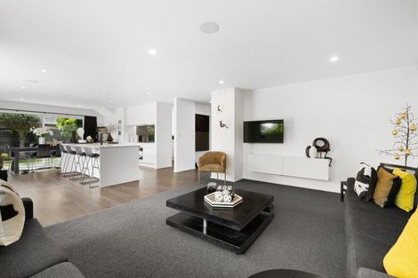 Photo of property in 5a Staveley Street, Avonhead, Christchurch, 8042