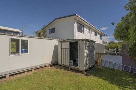 Photo of property in 37 Oyster Drive, Cooks Beach, Whitianga, 3591