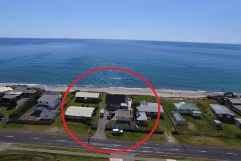 Photo of property in 169 Pukehina Parade, Pukehina, Te Puke, 3189