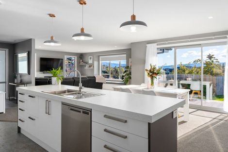 Photo of property in 27 Heathfield Drive, Mosgiel, 9024