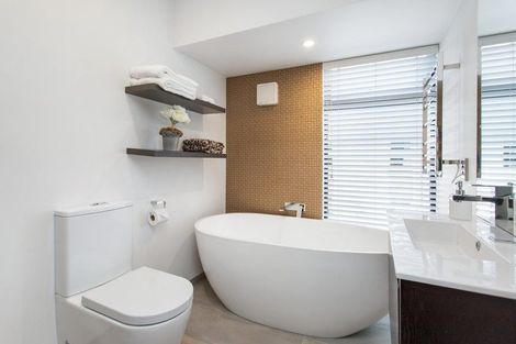 Photo of property in 1/94 Caledonian Road, St Albans, Christchurch, 8014