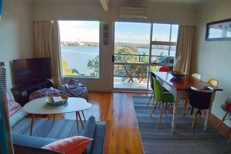 Photo of property in 2/198 Hurstmere Road, Takapuna, Auckland, 0622