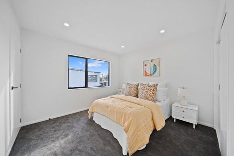 Photo of property in 4/9 Wilson Place, Papakura, 2110