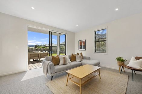 Photo of property in 9 Awanui Crescent, Matakana, Warkworth, 0985