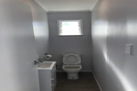 Photo of property in 12 Mascot Avenue, Mangere, Auckland, 2022