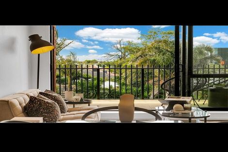 Photo of property in 3/500 Te Atatu Road, Te Atatu Peninsula, Auckland, 0610