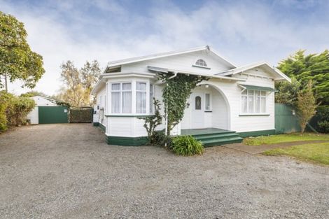 Photo of property in 16 Lyon Street, Marton, 4710