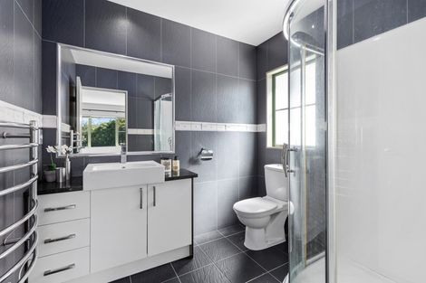 Photo of property in 12 Kunzea Place, Greenhithe, Auckland, 0632