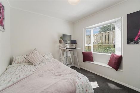 Photo of property in 36 Gray Avenue, Paraparaumu Beach, Paraparaumu, 5032