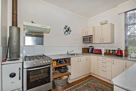 Photo of property in 813 Paradise Road, Tangiteroria, 0381