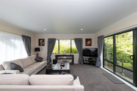 Photo of property in 69 Ayrshire Drive, Grandview Heights, Hamilton, 3200