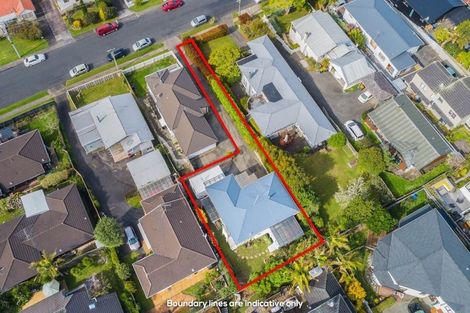 Photo of property in 20a Corunna Road, Milford, Auckland, 0620