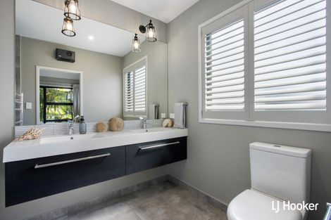 Photo of property in 131 Koutunui Road, Athenree, Katikati, 3177